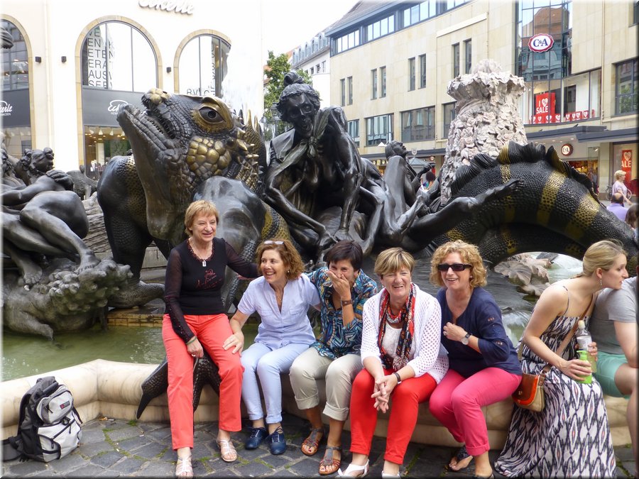 10614-Das Ehekarussell-KOTOOALEMANIA2013 244.jpg