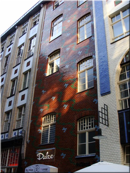 15500-Patios-Berlin-DSC05395.JPG