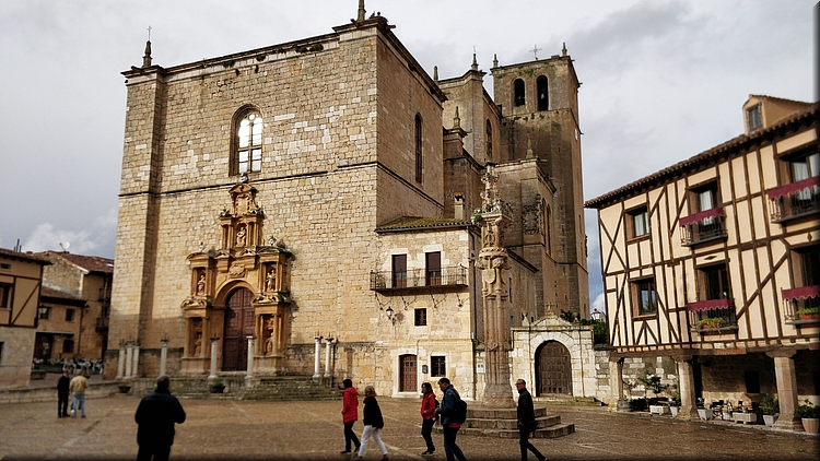 190-Peñaranda-Iglesia de Sta Ana.jpg