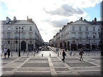 01200 Orleans - Jue Jeanne d'Arc.JPG
