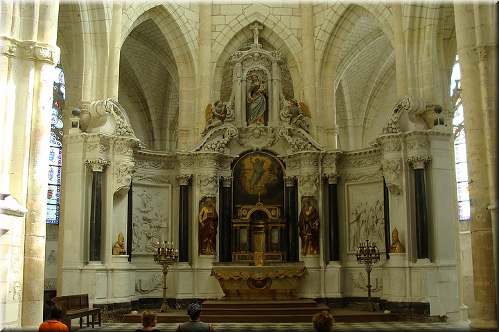 06000 Abadia de Pontlevoy.JPG