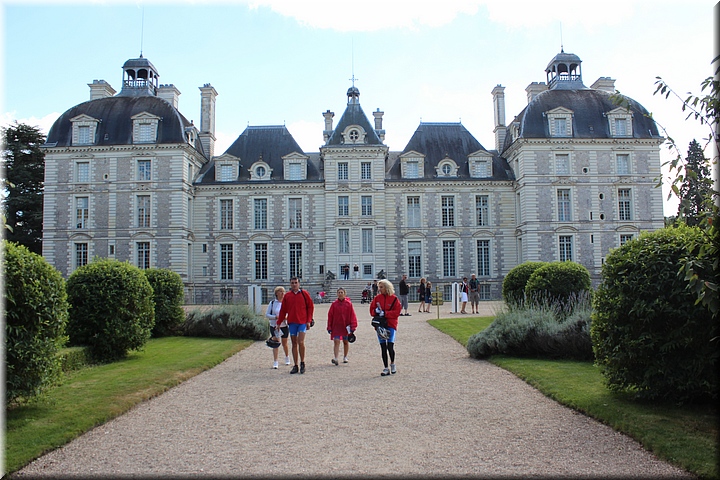 12730 Chateau de Cheverny -posterior.jpg