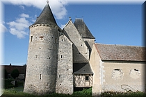 12410 Chateau Chemery.JPG