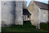 12700 Chateau Chemery.JPG