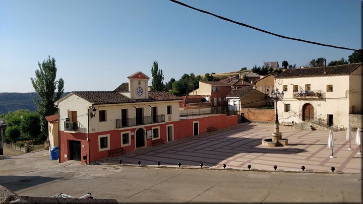 32 Atanzon - Ayuntamiento.jpg